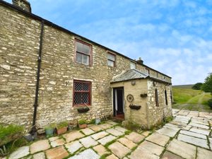 Photo 7- click for photo gallery